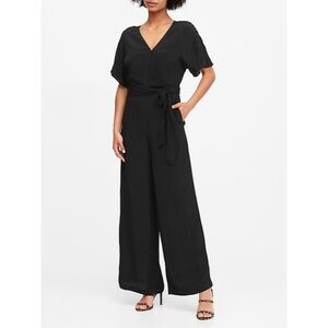 BANANA REPUBLIC Dolman-Sleeve Jumpsuit in Black - 2